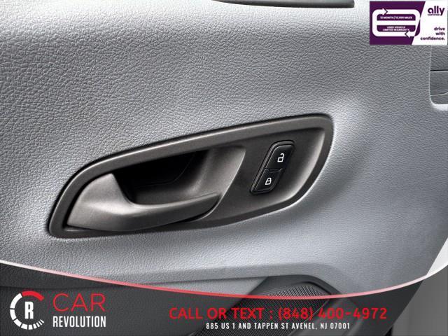 Photo of 2018 White Ford Transit-350