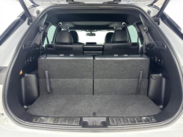 Photo of 2023 White Diamond Mitsubishi Outlander