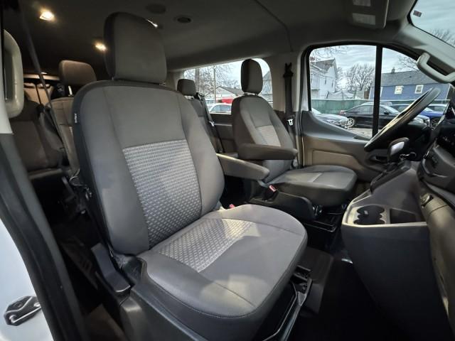 Photo of 2022 Oxford White Ford Transit-350