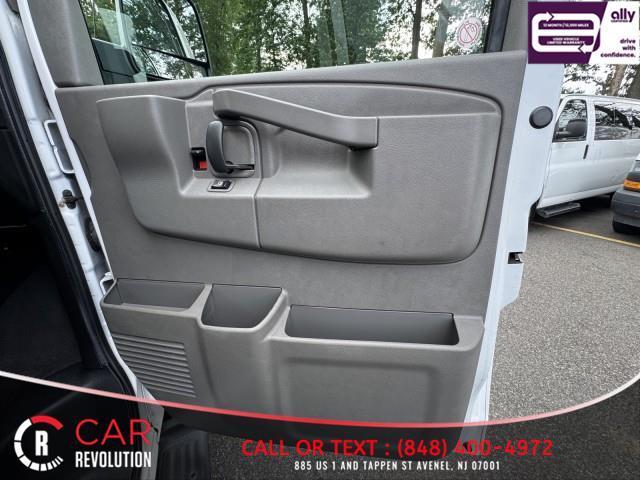 Photo of 2022 White Chevrolet Express 3500