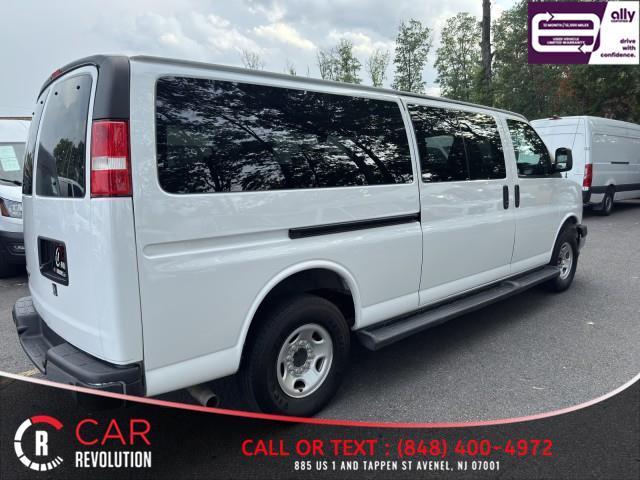 Photo of 2022 White Chevrolet Express 3500