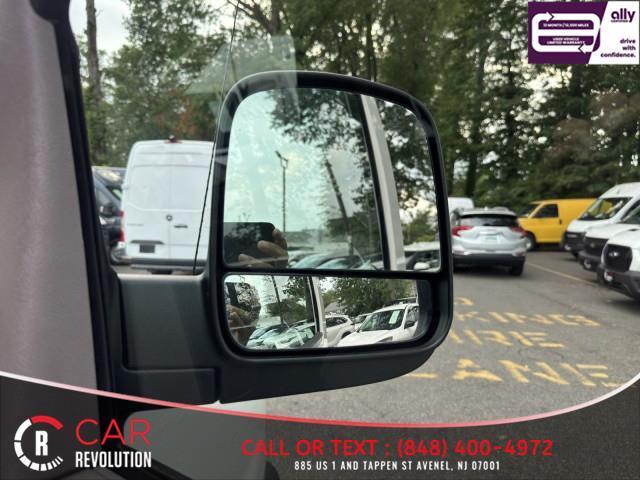Photo of 2022 White Chevrolet Express 3500