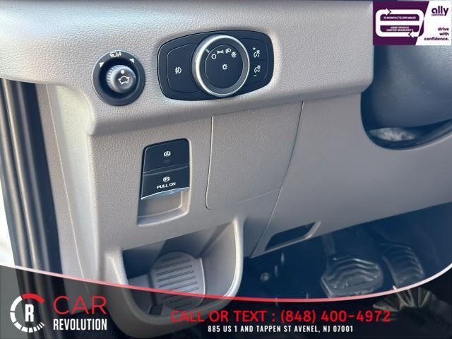 Photo of 2024 White Ford Transit-350