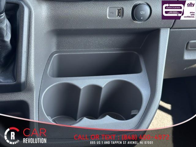 Photo of 2024 White Ford Transit-350