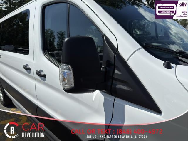 Photo of 2024 White Ford Transit-350