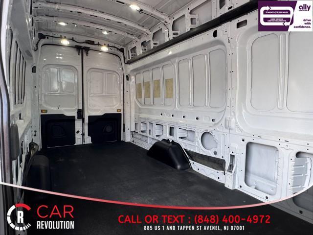 Photo of 2024 White Ford Transit-350