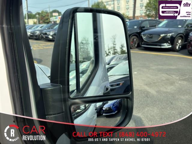 Photo of 2024 White Ford Transit-350