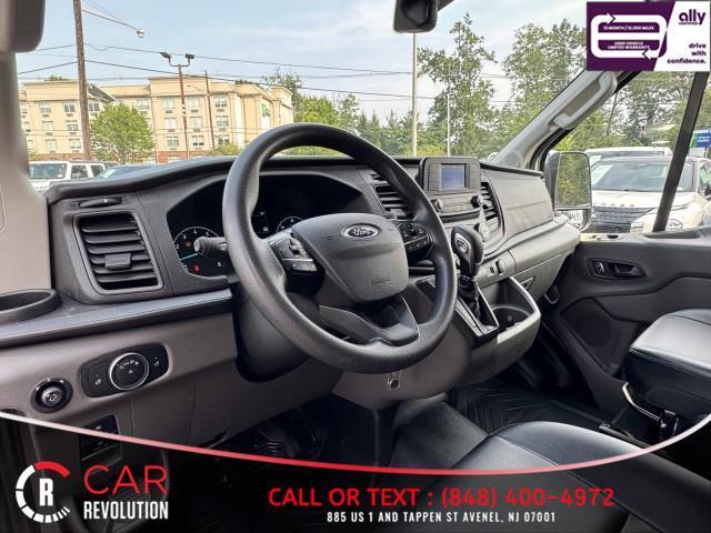 Photo of 2024 White Ford Transit-350