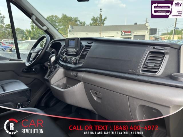 Photo of 2024 White Ford Transit-350