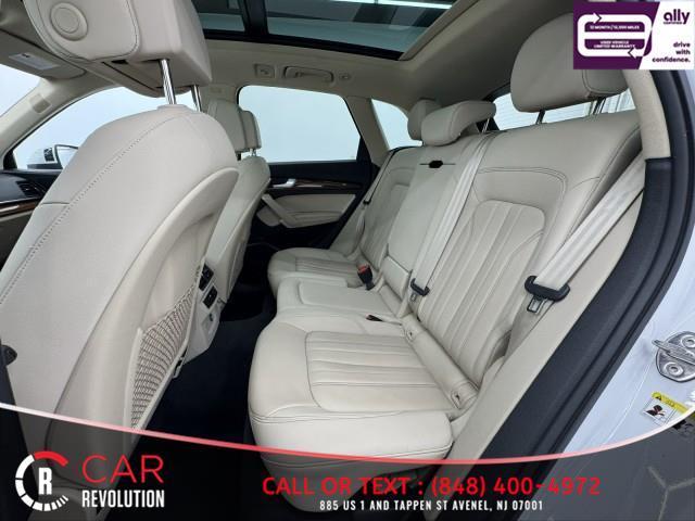 Photo of 2023 Ibis White Audi Q5