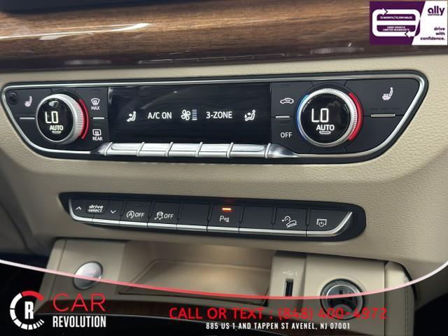 Photo of 2023 Ibis White Audi Q5