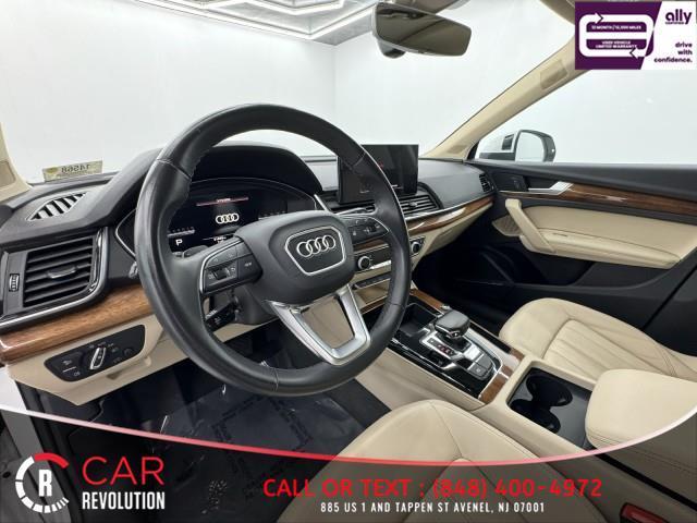Photo of 2023 Ibis White Audi Q5
