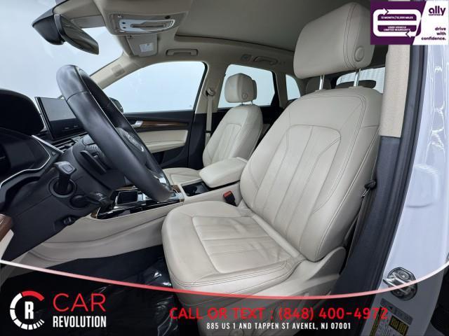 Photo of 2023 Ibis White Audi Q5