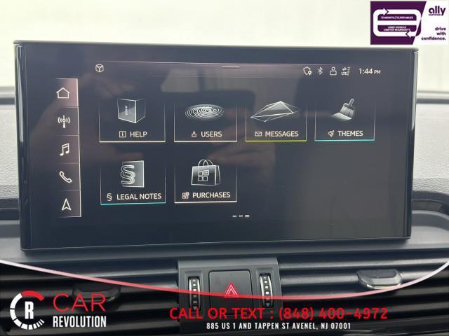 Photo of 2023 Ibis White Audi Q5