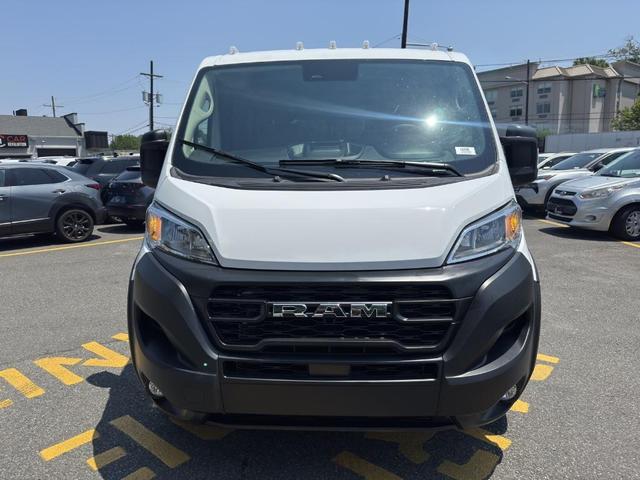 Photo of 2025 Bright White Clearcoat RAM ProMaster 2500
