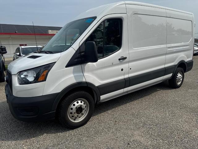 Photo of 2023 Oxford White Ford Transit-250