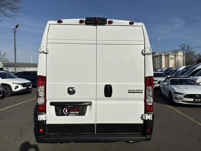 Photo of 2025 Bright White Clearcoat RAM ProMaster 2500