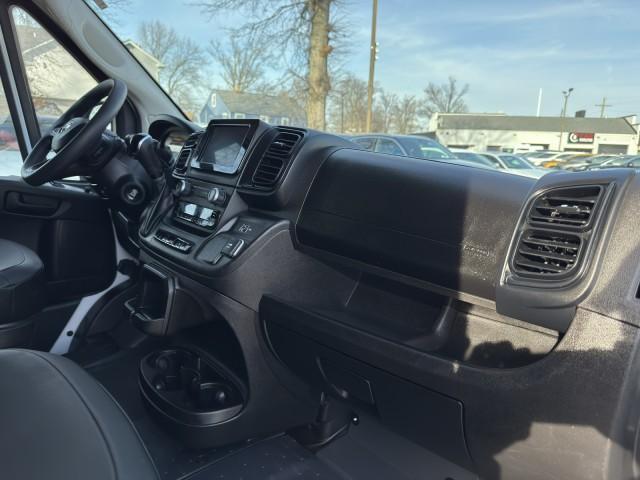Photo of 2025 Bright White Clearcoat RAM ProMaster 2500