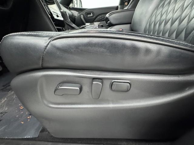 Photo of 2021 Black Obsidian INFINITI QX80
