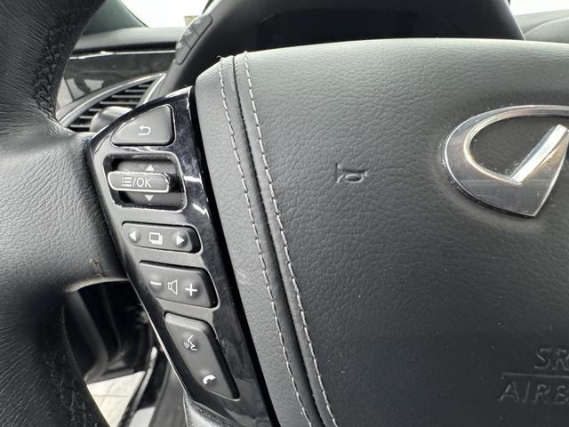 Photo of 2021 Black Obsidian INFINITI QX80