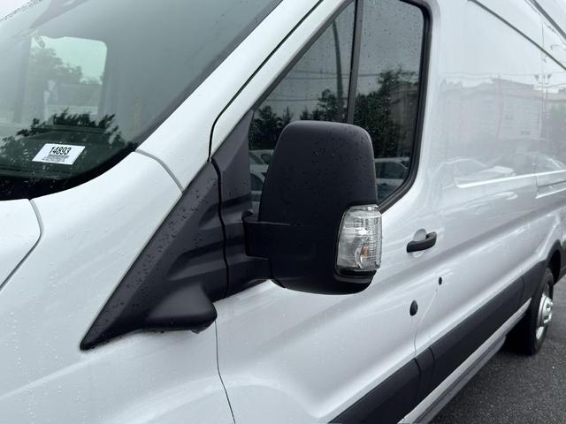 Photo of 2023 Oxford White Ford Transit-350
