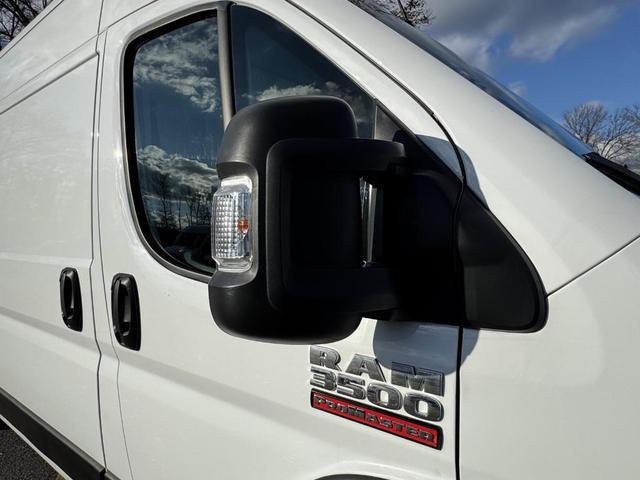 Photo of 2022 Bright White Clearcoat RAM ProMaster 3500