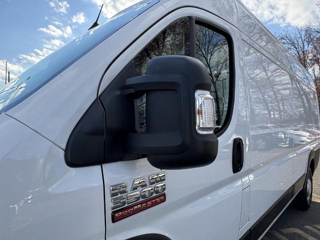 Photo of 2022 Bright White Clearcoat RAM ProMaster 3500