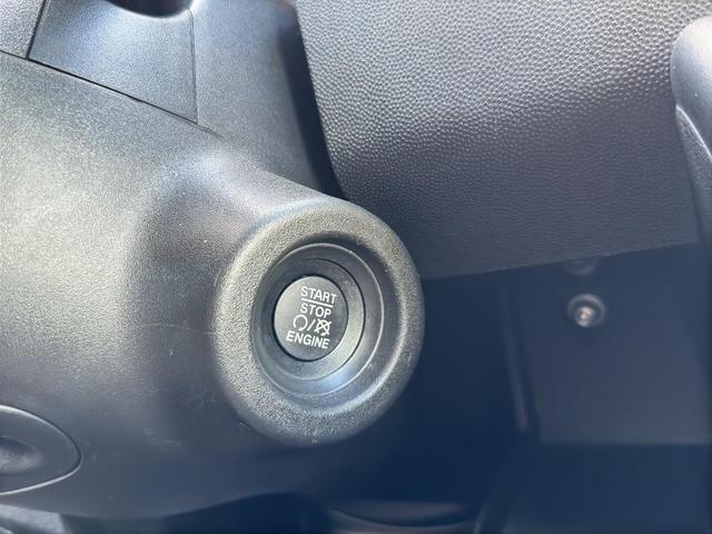 Photo of 2022 Bright White Clearcoat RAM ProMaster 3500
