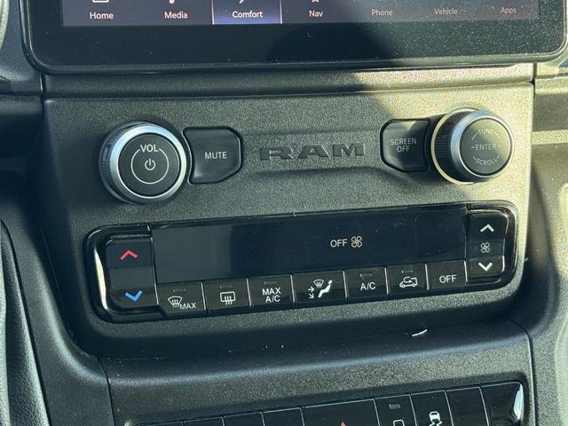 Photo of 2022 Bright White Clearcoat RAM ProMaster 3500
