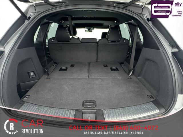 Photo of 2020 White Acura MDX
