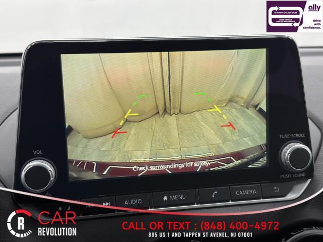 Photo of 2022 Red Nissan Sentra