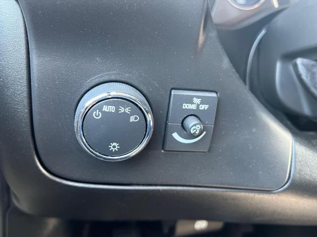 Photo of 2020 Summit White Chevrolet Express 3500