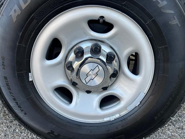 Photo of 2020 Summit White Chevrolet Express 3500
