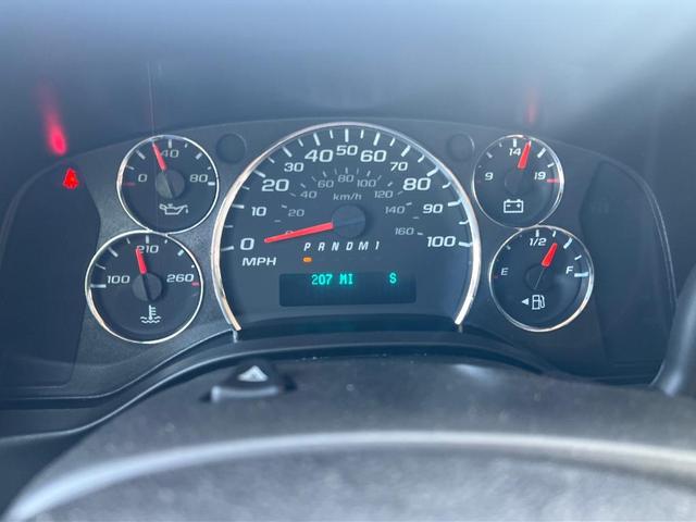 Photo of 2020 Summit White Chevrolet Express 3500