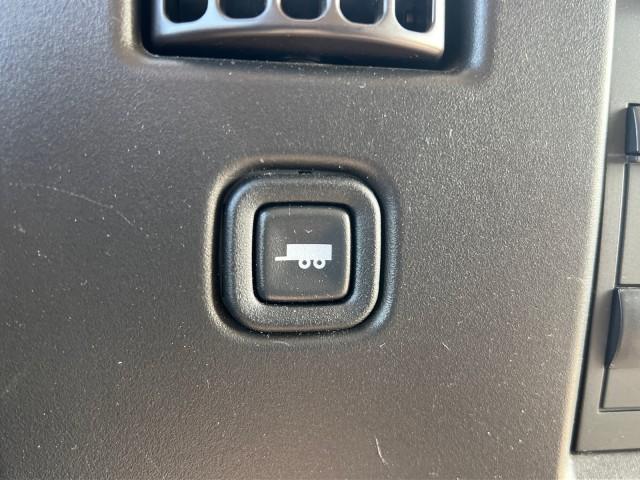 Photo of 2020 Summit White Chevrolet Express 3500