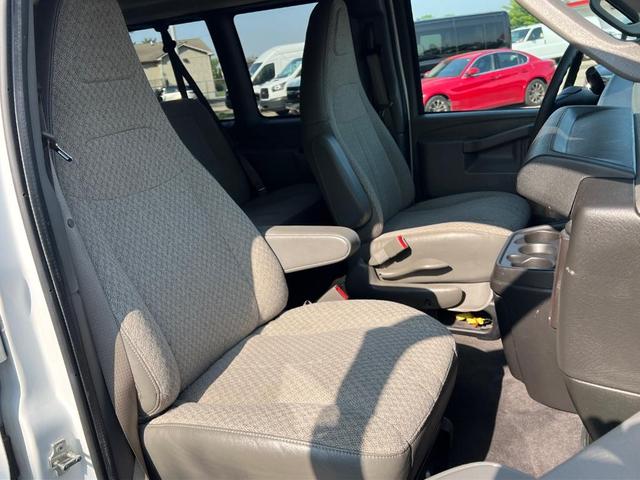 Photo of 2020 Summit White Chevrolet Express 3500