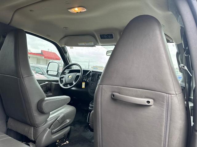 Photo of 2020 Silver Ice Metallic Chevrolet Express 3500