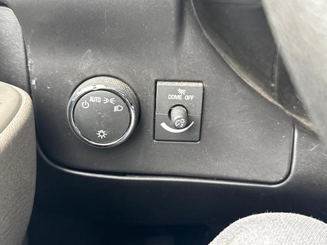 Photo of 2020 Silver Ice Metallic Chevrolet Express 3500