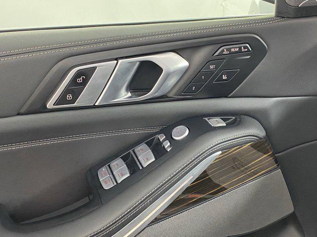 Photo of 2025 Gray BMW X7