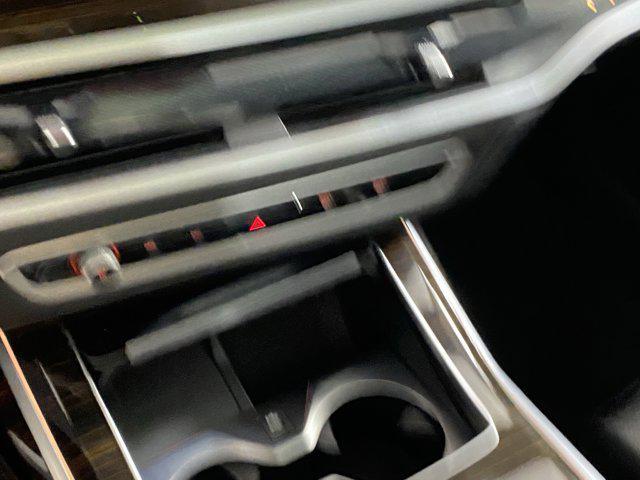 Photo of 2025 Gray BMW X7