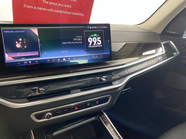 Photo of 2025 Gray BMW X7