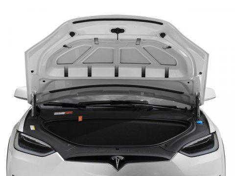 Photo of 2016 Titanium Metallic Tesla Model X