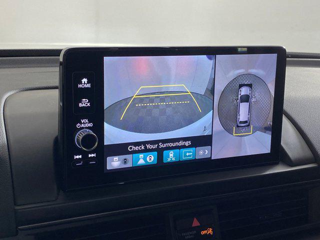 Photo of 2025 Platinum White Pearl Honda Pilot