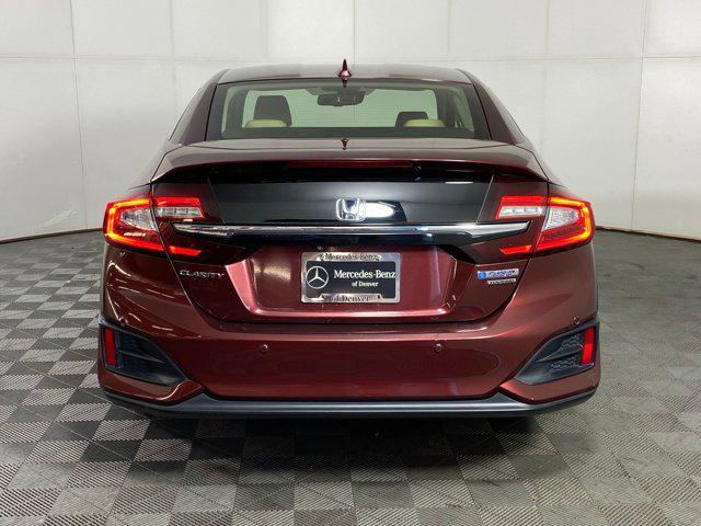 Photo of 2018 Crimson Pearl Honda Clarity Plug-In Hybrid