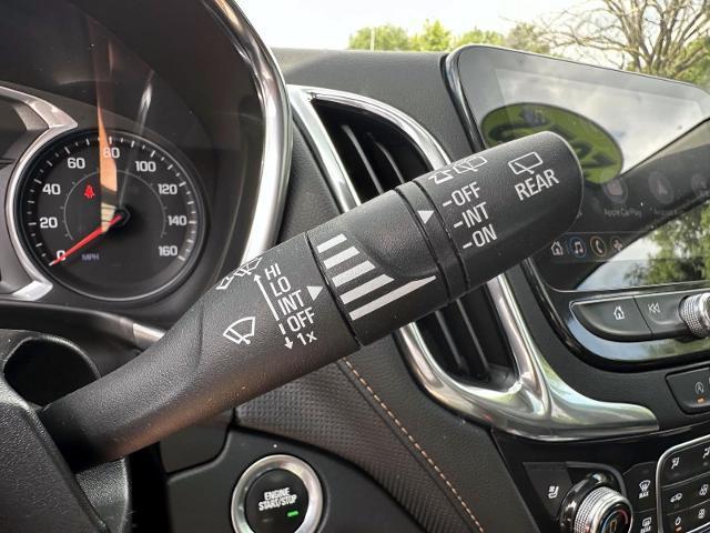 Photo of 2022 Blue Chevrolet Equinox