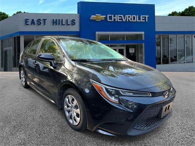 Photo of 2022 Black Toyota Corolla