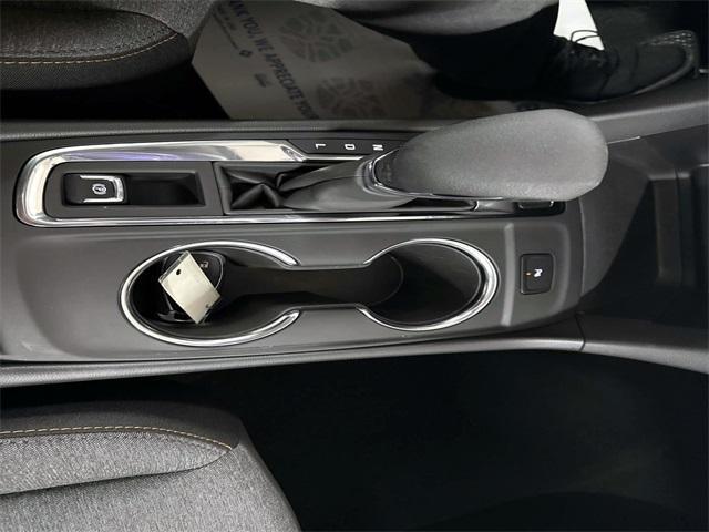 Photo of 2022 Black Chevrolet Equinox