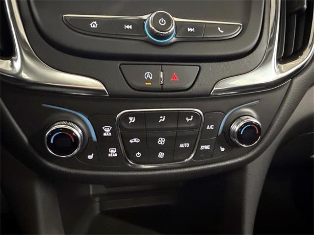 Photo of 2022 Black Chevrolet Equinox