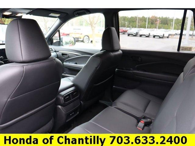 Photo of 2024 Radiant Red Metallic II Honda Passport