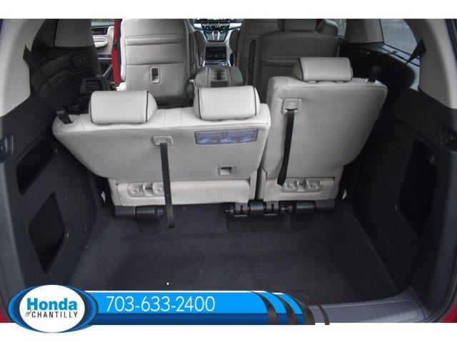 Photo of 2026 Radiant Red Metallic II Honda Odyssey